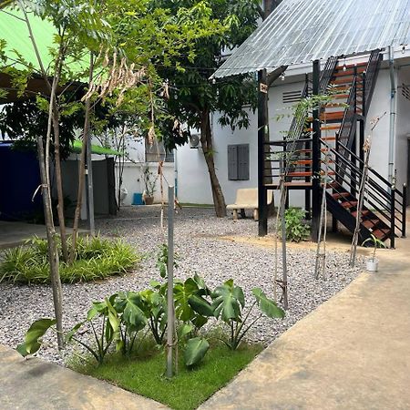 Por Chey Guesthouse باتامبانغ المظهر الخارجي الصورة