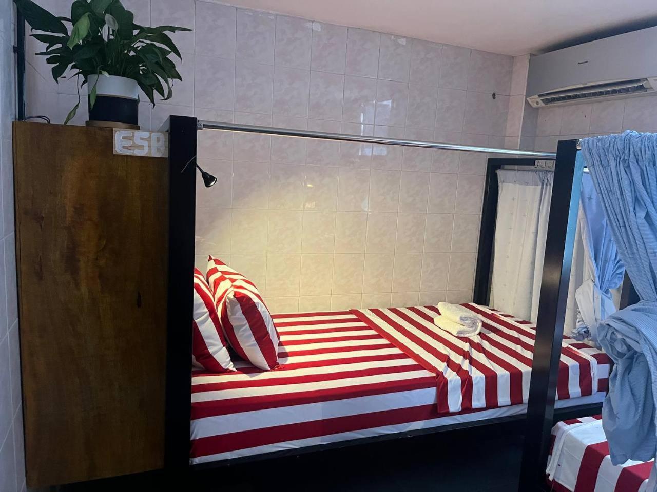 Por Chey Guesthouse باتامبانغ المظهر الخارجي الصورة
