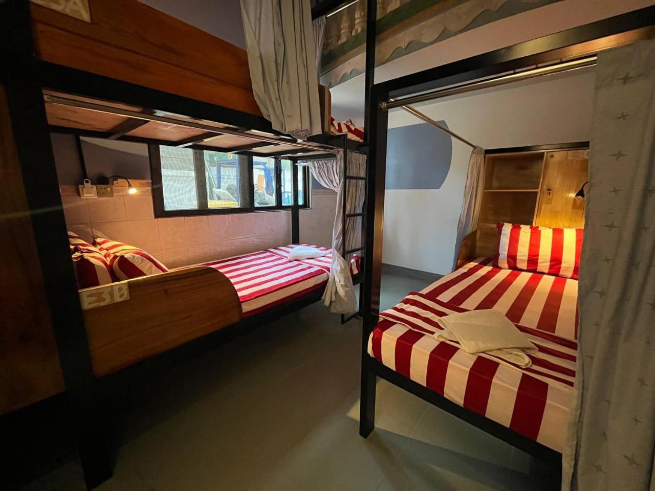 Por Chey Guesthouse باتامبانغ المظهر الخارجي الصورة