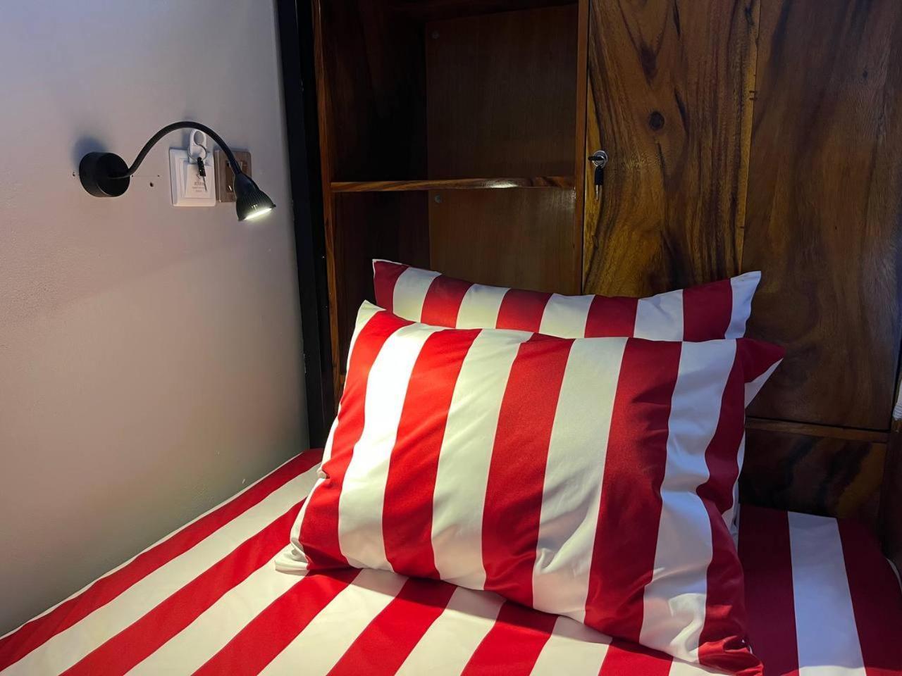 Por Chey Guesthouse باتامبانغ المظهر الخارجي الصورة
